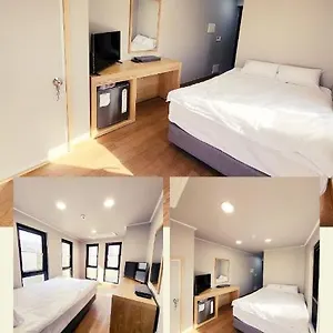 J.hill House ゲストハウス